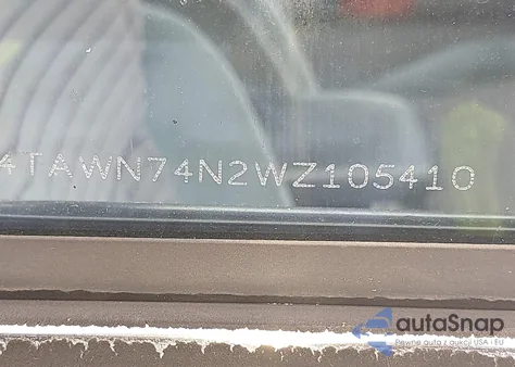 1998 Toyota Tacoma Limited V6 z USA, uszkodzony, nr VIN 4TAWN74N2WZ105410